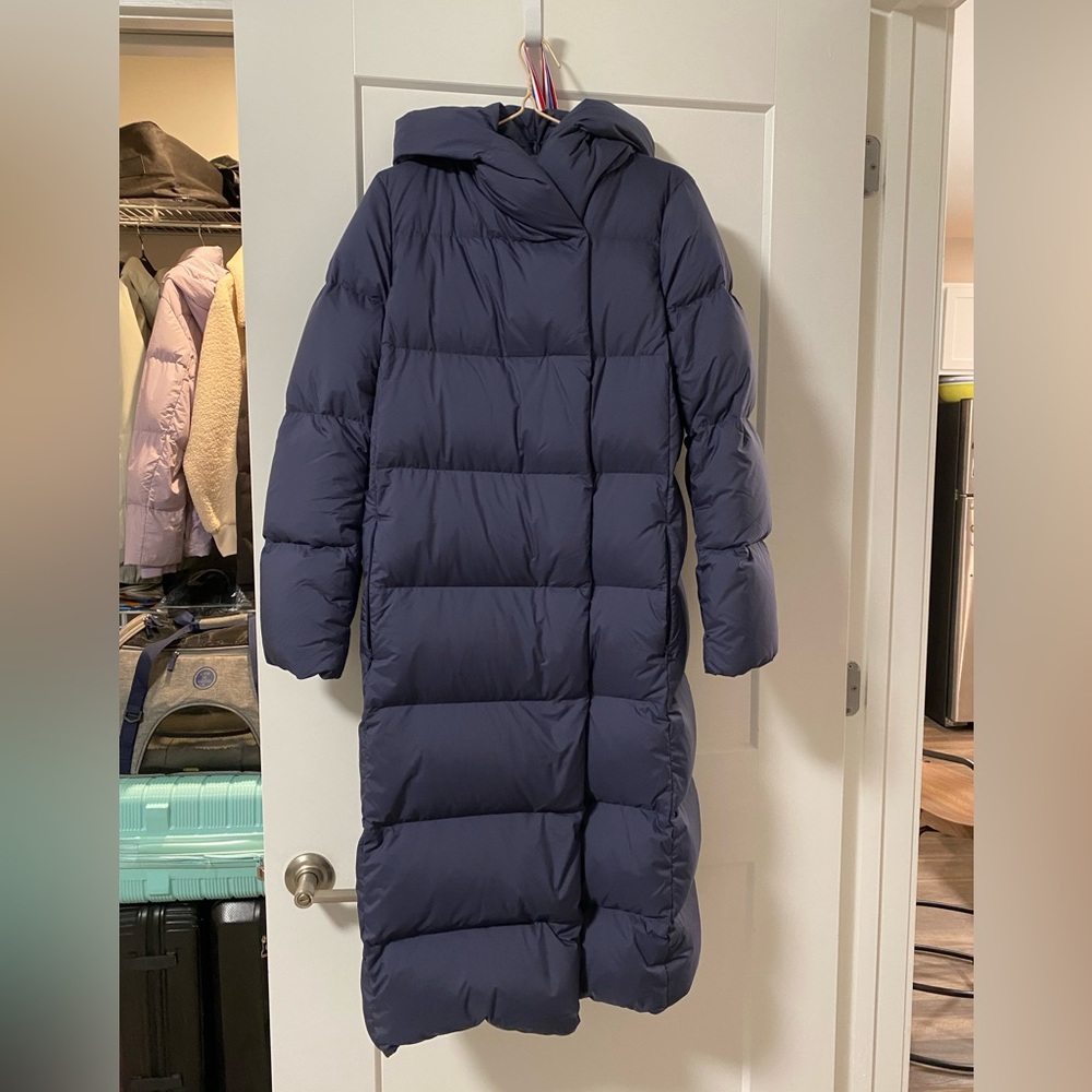 Babaton The Duvet Puffer | Aritzia